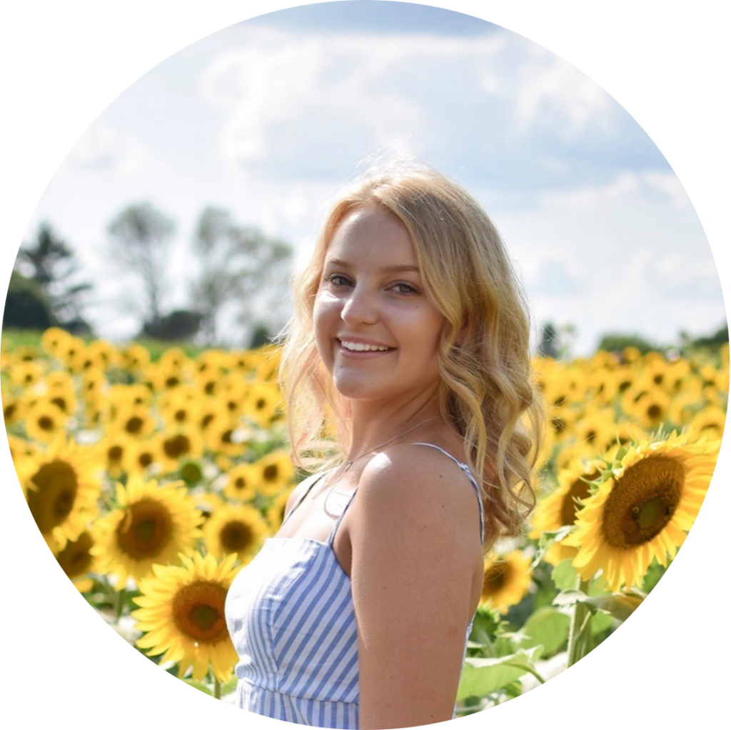 Headshot of Sydney Young