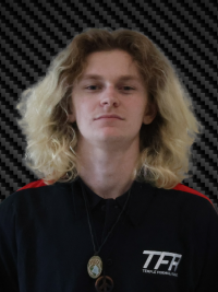 Quinn Headshot 25-26 - Better